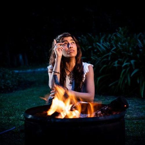 Sol Margueliche presenta “Energía Omega”, una canción con la fuerza de las diosas
