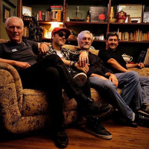 Pasamanos: 40 años de resistencia eléctrica y el despertar de la conciencia en el rock santafesino