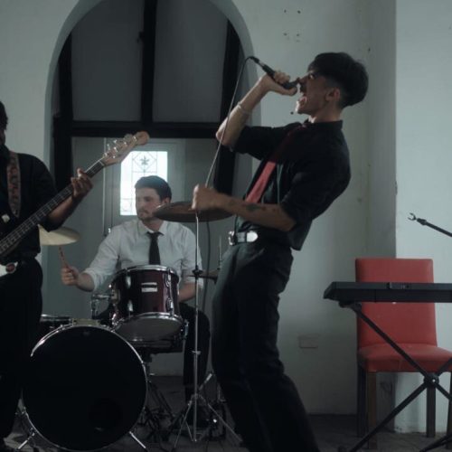 La Sexta publicó el videoclip “Una balada más” como adelanto de su próximo disco