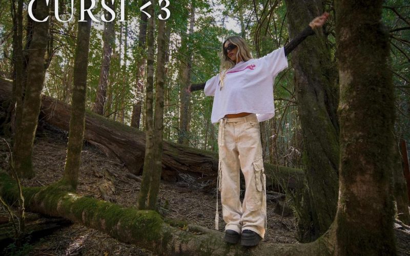 «Mi lado cursi<3», el nuevo EP de Sofía Mora
