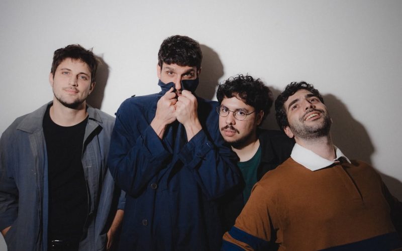 El pulso de las canciones: Tobogán Andaluz descifra el futuro con su nuevo EP «Leer la Fortuna»
