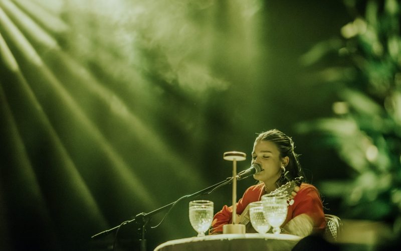 El Chalet Cantoni organizó un concierto de San Valentín con La Sociedad del Bolero