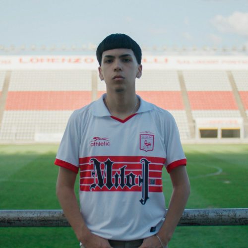 Milo J será el primer artista argentino en patrocinar a un equipo de fútbol