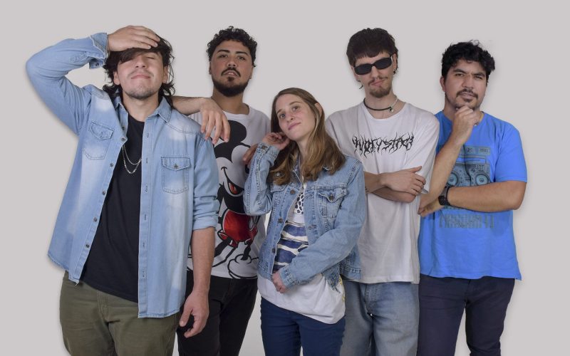 Fondo de Bikini presentará su nuevo disco en el Teatro del Bicentenario