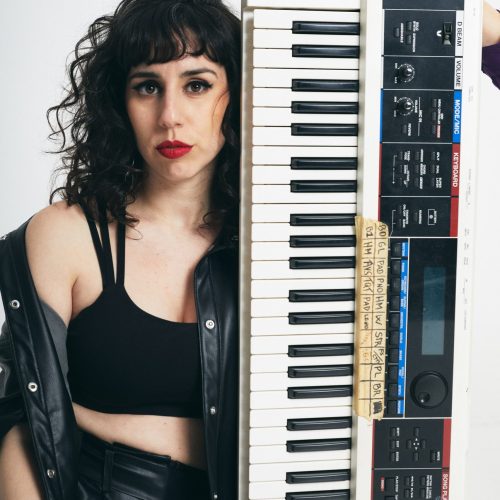 Luna Sujatovich publicó un adelanto de su nuevo disco