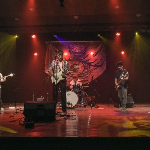 Fondo de Bikini publicó la primera parte de su disco “Fachada”